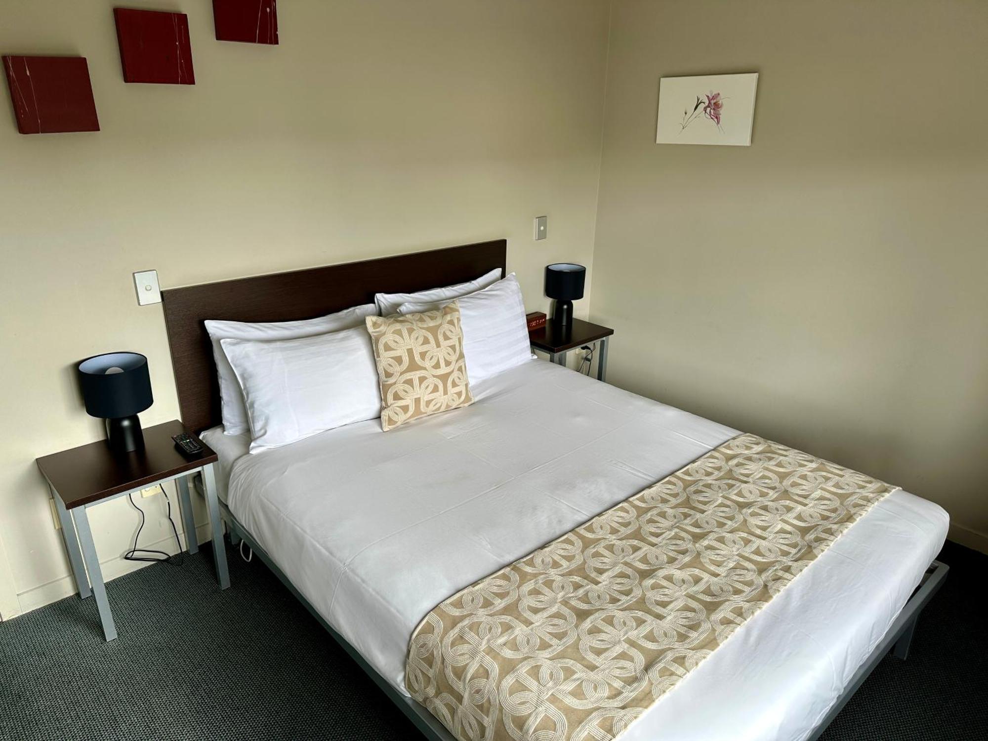 Arena Lodge Palmerston North Extérieur photo